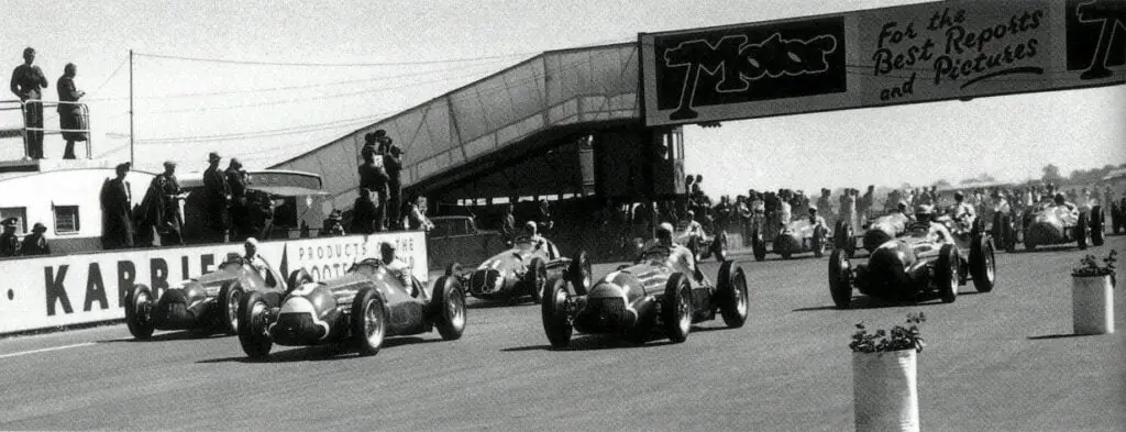 F1 Racing 1950 at the Silverstone Circuit