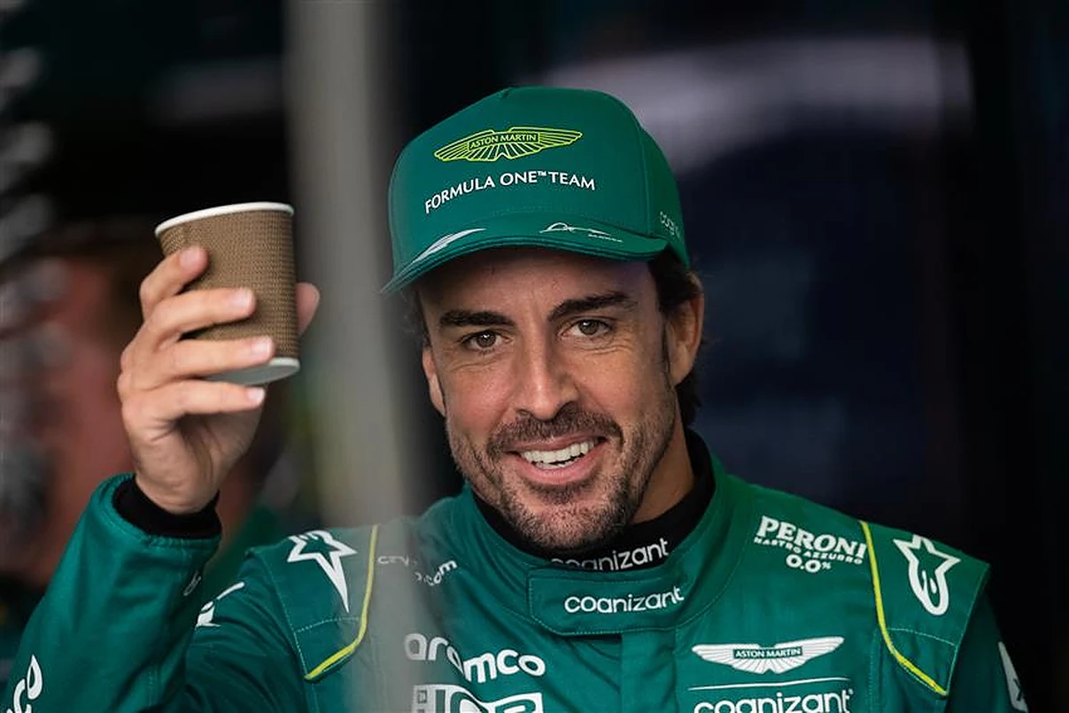 Fernando Alonso Height and Weight