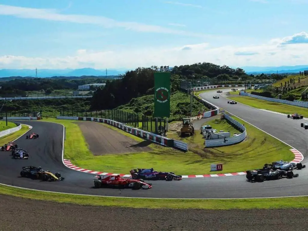 Japanese Grand Prix - The Spoon Curve at the Suzuka circuit
