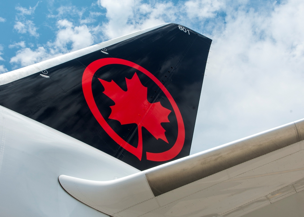 Air Canada tail